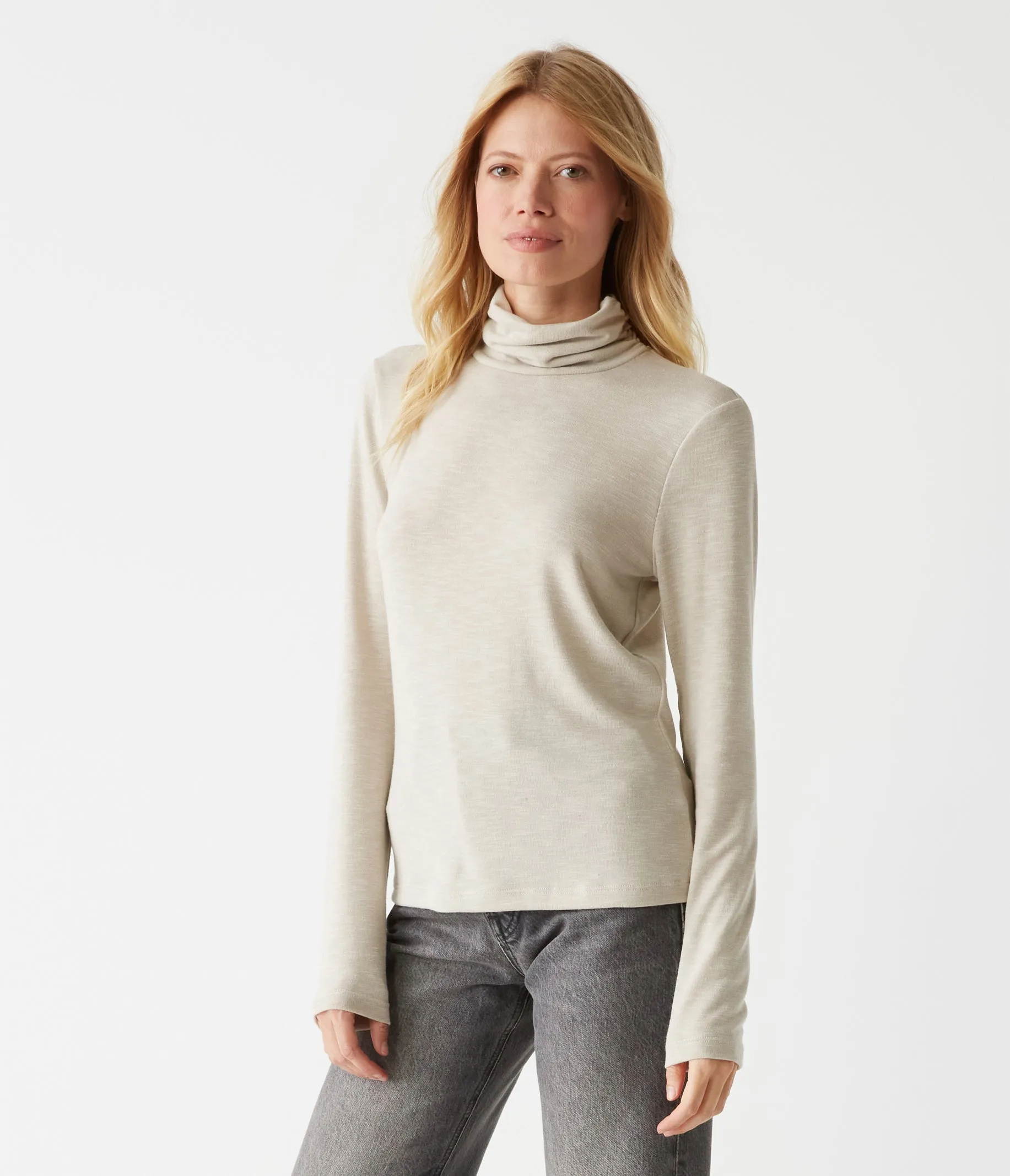 Hadley Turtleneck