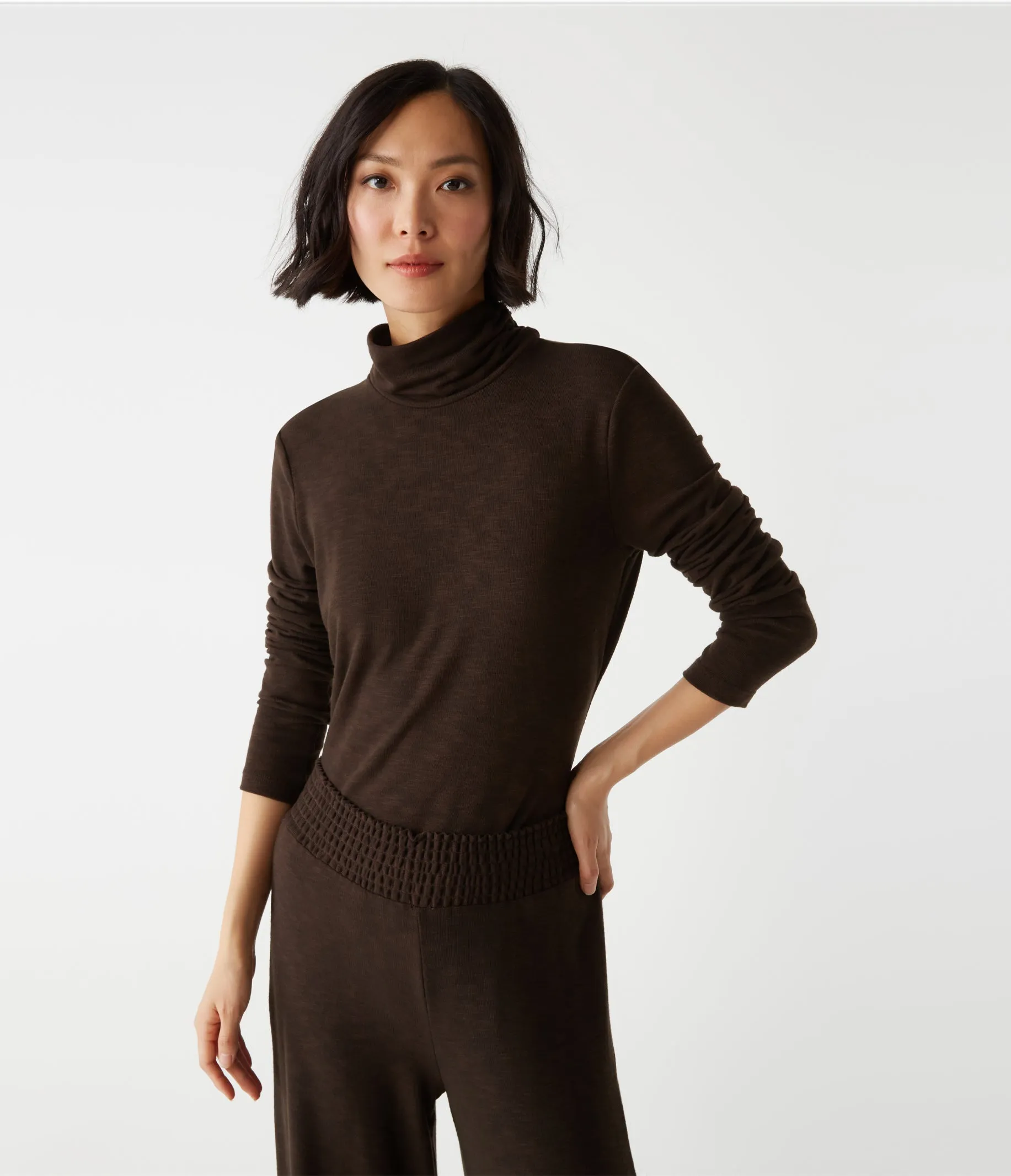 Hadley Turtleneck