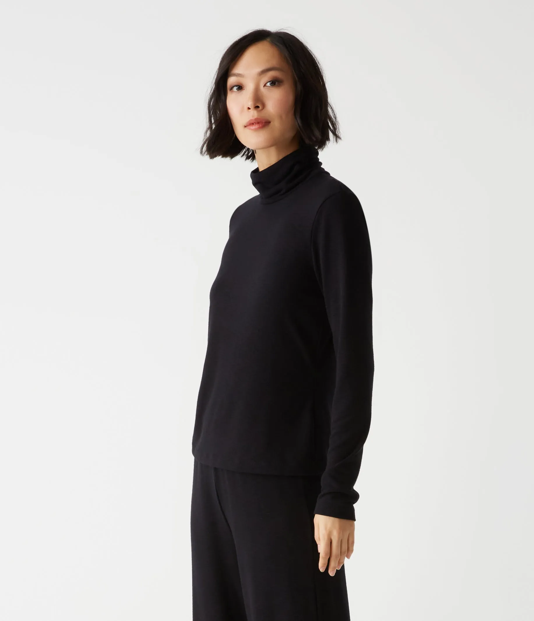 Hadley Turtleneck